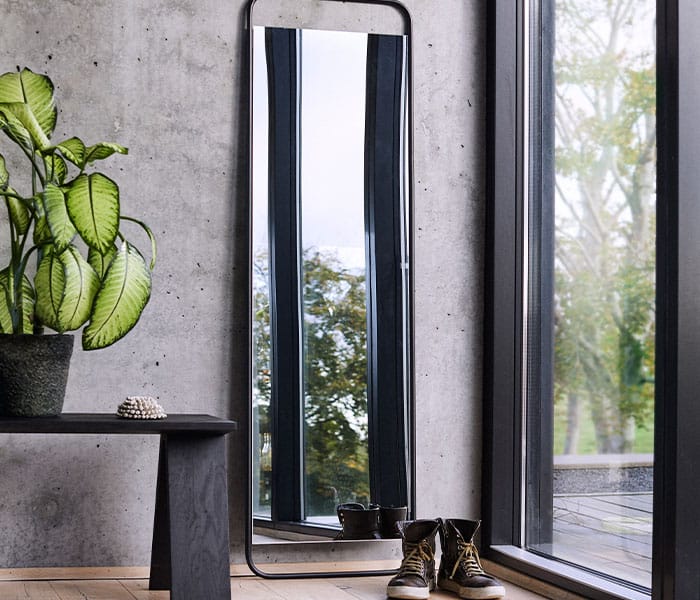Angle Bench and Copenhagen wall mirror by muubs
